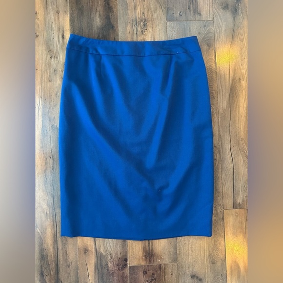 🔥Pendleton Wool Pencil Skirt Blue Size 8 – Classic Winter Workwear Staple🔥 - Picture 2 of 5